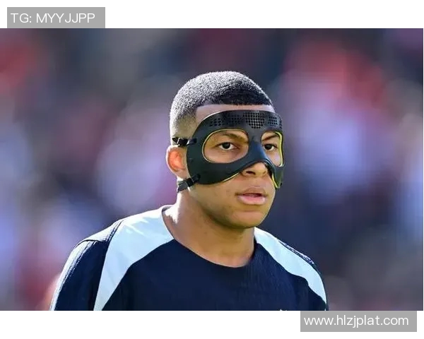 足球明星卡通人面具的创意设计与市场潜力分析探讨