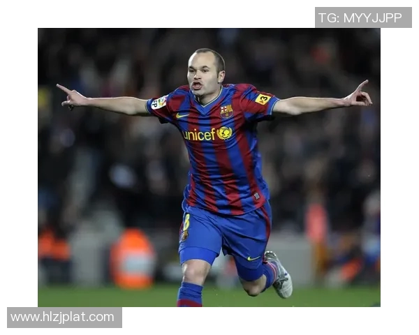 足球明星迪亚斯的球衣号码是多少以及他的职业生涯成就分析